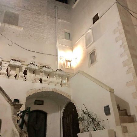 Le Tre Volte Villa ออสตูนี ภายนอก รูปภาพ